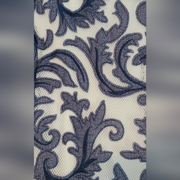 DKNY White and Blue Fit & Flare Dress Size 6 - Picture 3 of 5